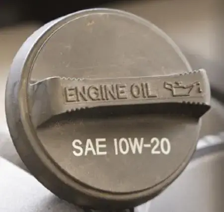 oil fill cap on engine