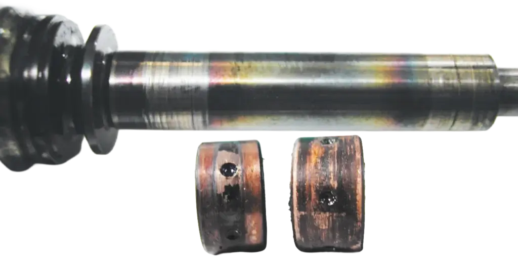 this image shows overheated shaft and bearings in a turbo
