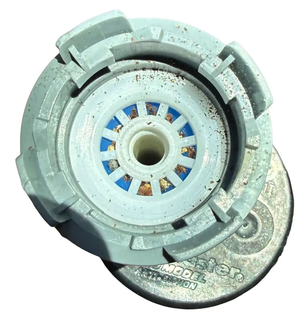 this image shows debris in the fluidmaster fill valve